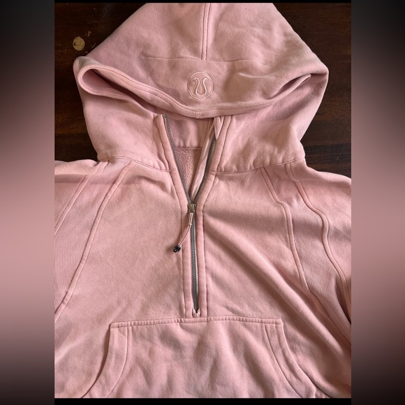 Pink lululemon scuba size l/xl - Picture 3 of 4
